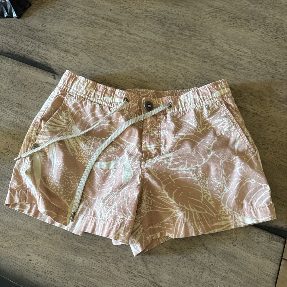 Vuori Pink Tropical Print Drawstring Shorts